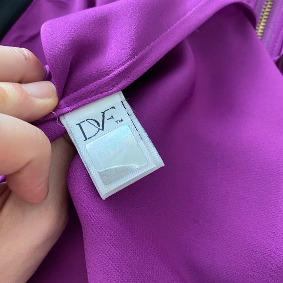 DIANE VON FURSTENBERG Silk Blouse - Picture 5 of 6